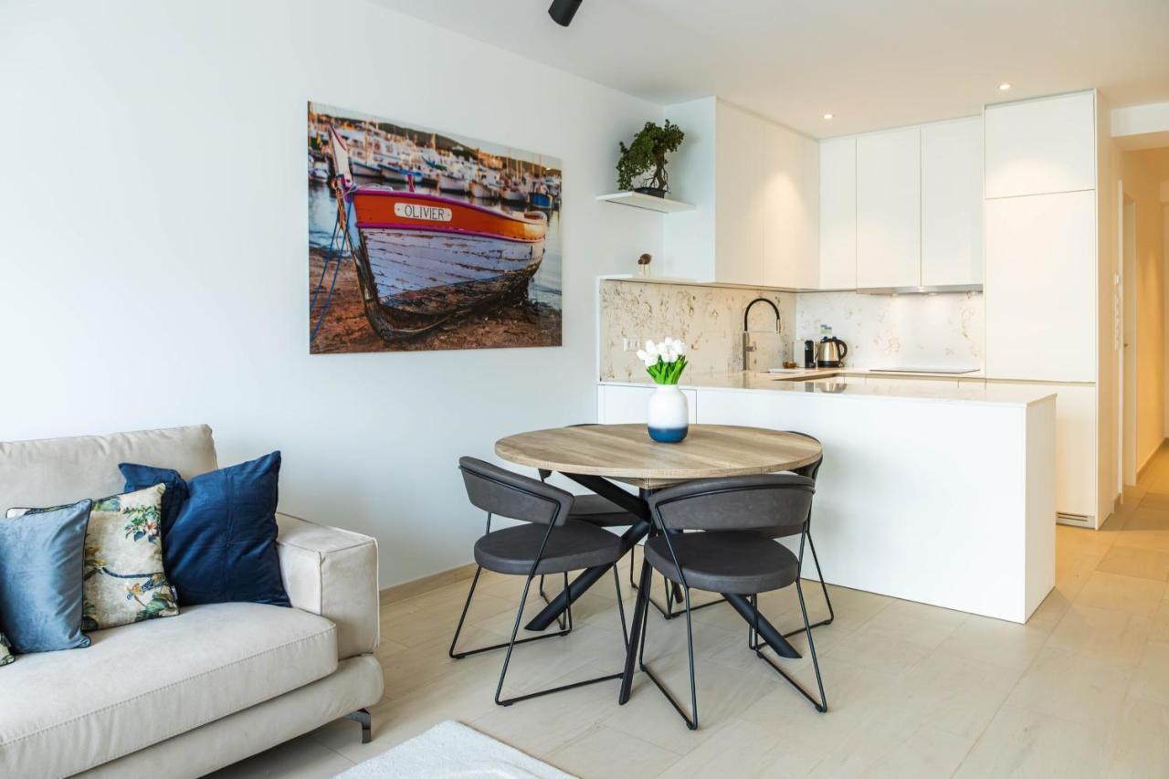 Hamilius Center By Rentaroo Apartment