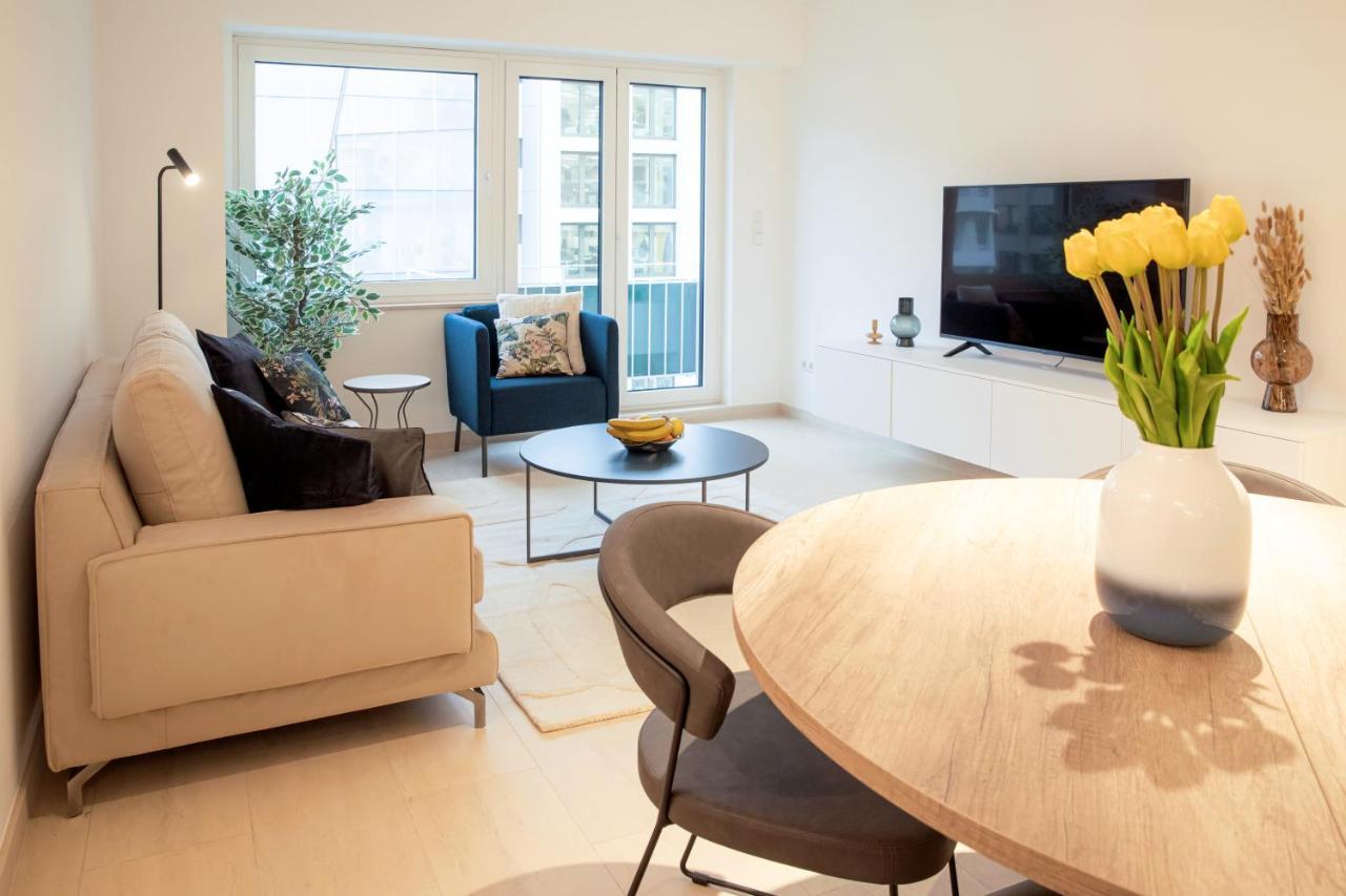 Hamilius Center By Rentaroo Apartment *
